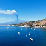 Holiday home Homesweethome Giardini Naxos